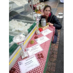 Fromagerie La Ferme Des Chèvres Feuilles