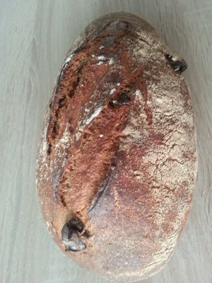 Pain de blé aux olives bio
