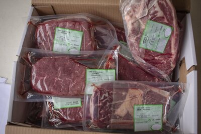 Colis de viande de boeuf avec viande à fondue et à brochette - race charolais