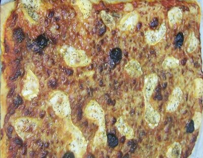 Pizza 40 x 60 cm 'fromage de chèvre'
