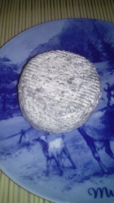 Crottin cendré pur chèvre frais