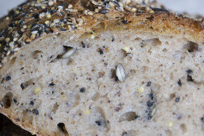 Pain au levain - multigraines (1 kg)