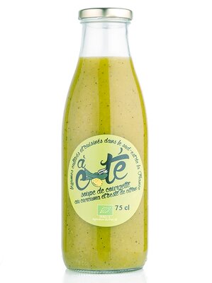 Soupe de courgette au zeste de citron et curcuma