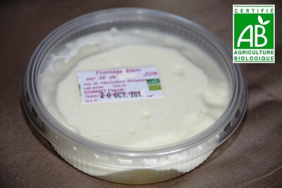 Fromage blanc  onctueux pêche