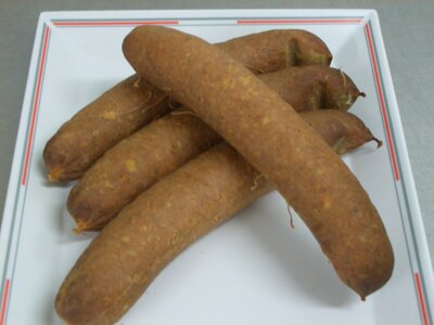 Porc - charcuterie - saucisses de porc fumées