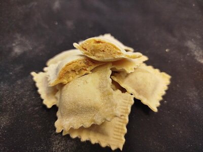 Ravioli spianata artichauts aubergines