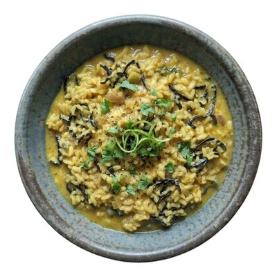 Risotto au curry et champignons noirs