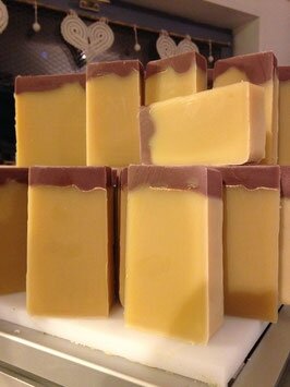 Savon lait de chèvre ambre