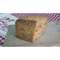 Gouda normand au lait cru tomates/epices