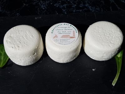 3  x chèvre fermier frais au lait c