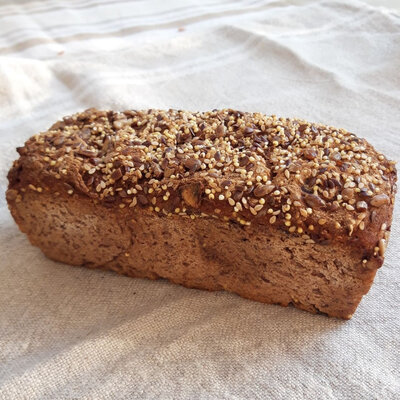 Pain sans gluten aux graines