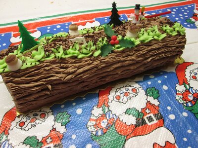 Bûche chocolat 6/8 p crème au beurre