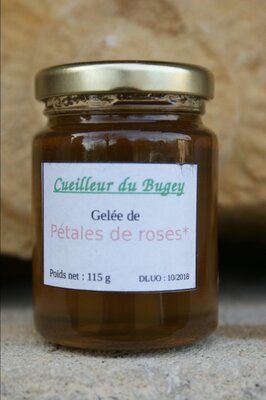 Gelée de pétales de roses anciennes