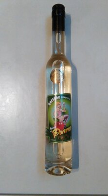 Corinne titegoutte,liqueur de pomme