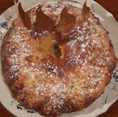 A3.gâteau de rois au pralin/350g