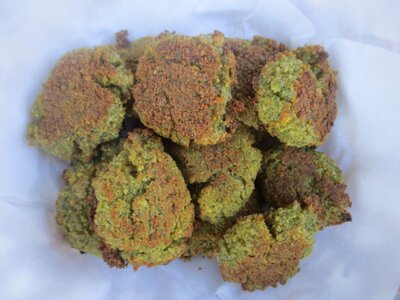 Falafels + sauce