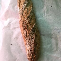 Baguette bio aux trois graines