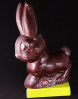 ! paques !  grd lapin noir bio garni