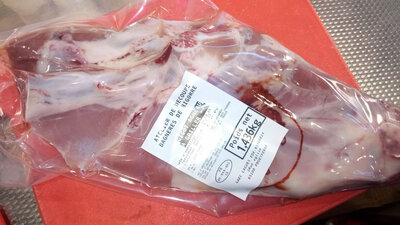 Gigôt d'agneau de lait, entier , à rôtir