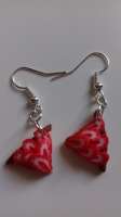 Boucle d oreille part de tarte aux fraises