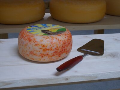 Gouda de chèvre piment d'espelette, 270-330gr