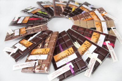 Tablette de chocolat noir sans sucre