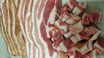Poitrine fraiche en des