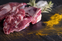 Agneau sauté avec os