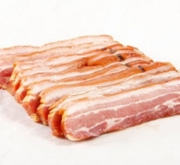 Porc, poitrine fumée fraîche