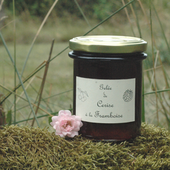 Confiture originale: gelée de cerise à la framboise