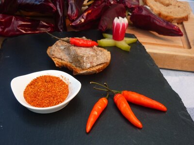 Pâté de canard au piment 