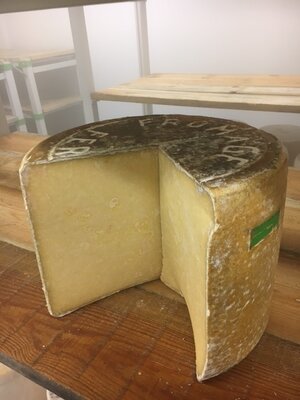Cantal entre deux