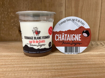 Fromage blanc sur lit de chataigne