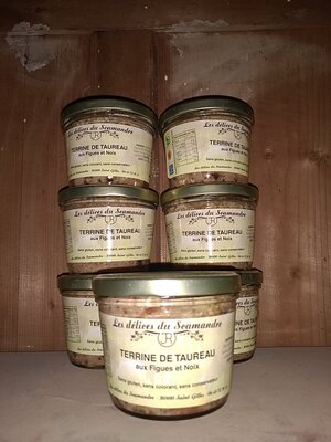Terrine de taureau aux figues et noix