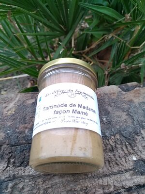 Tartinade aux pois chiche et betteraves