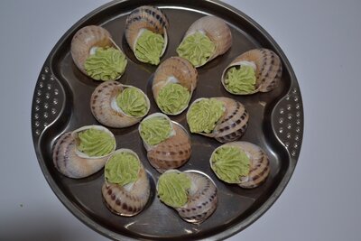 Escargots en coquille à la bourguignonne