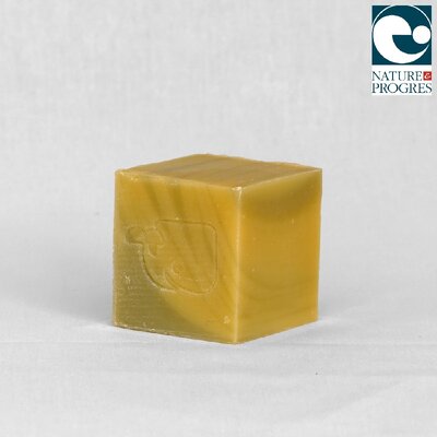 Savon aux deux argiles,cube 60g.