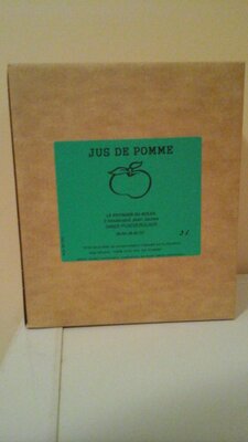 3 bouteilles de 1 litre de jus de pomme