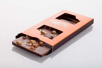 Tablette - lait - noisettes