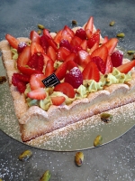 Dacquoise fraises-pistache