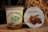 Yaourt fermier sur lit de crème de