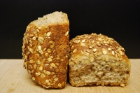 Brique aux septs semences (tranches)