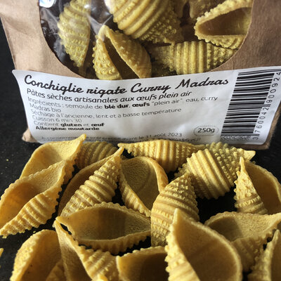 Conchiglie-rigate au curry de madras