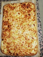 Pizza rectangulaire saumon pommes de terre (pour 6 parts)