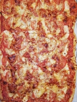 Pizza rectangulaire poulet tomates (6 parts)