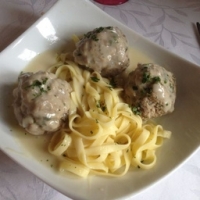 Fleischknepfle en sauce blanche pur