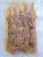 Brochettes de poulet marinées 200g