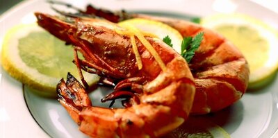 Raviolis aux gambas et moules persillées
