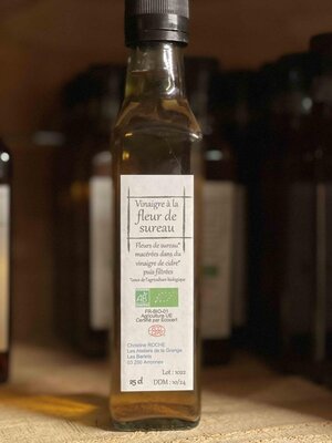 Vinaigre à la fleur de sureau