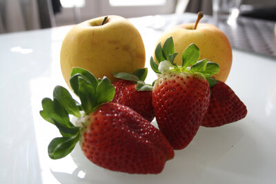 Jus de pomme fraise